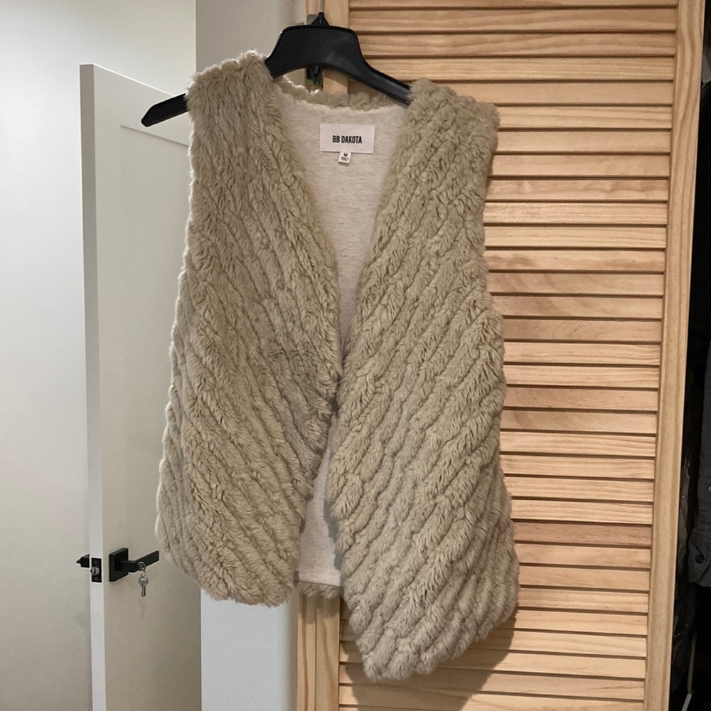 BB Dakota vest